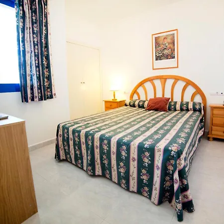 Turquesa Beach 02 Apartamento *